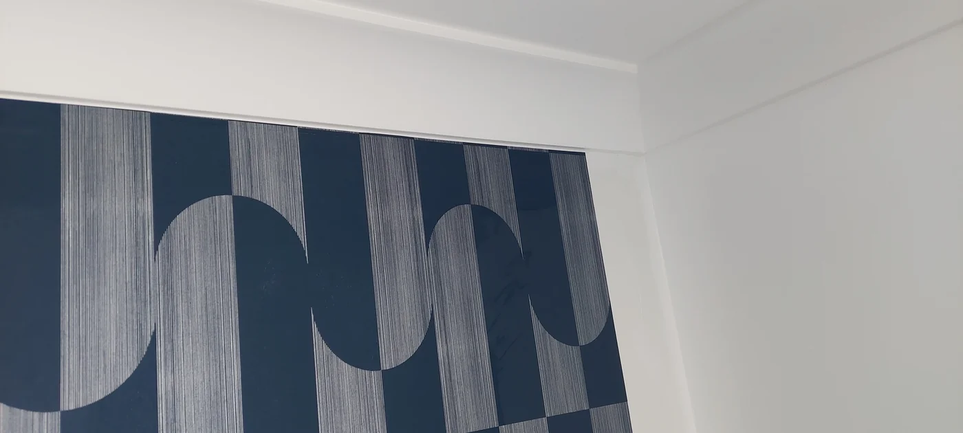 Wallpaper installation example